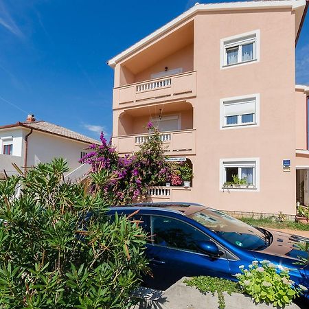 Apartments Jasmin Barbat na Rabu Exterior foto