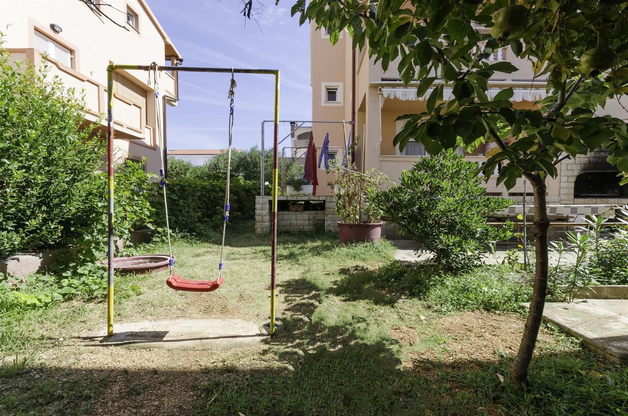 Apartments Jasmin Barbat na Rabu Exterior foto