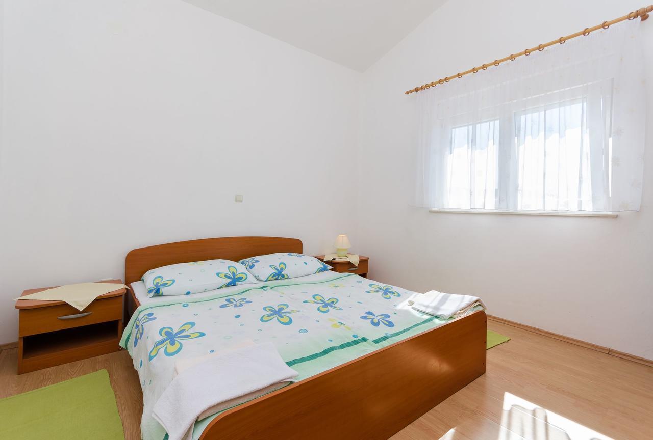 Apartments Jasmin Barbat na Rabu Exterior foto
