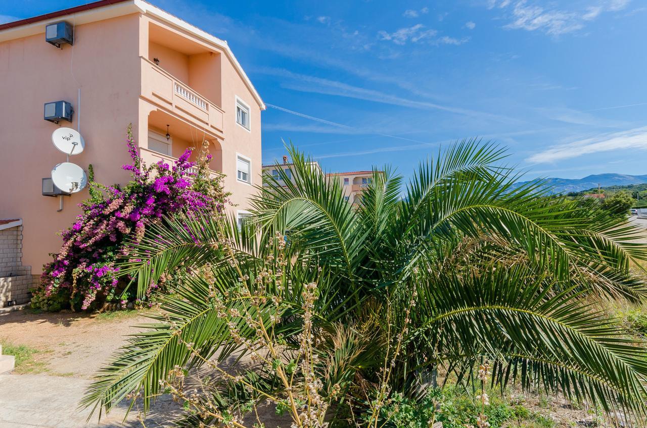 Apartments Jasmin Barbat na Rabu Exterior foto