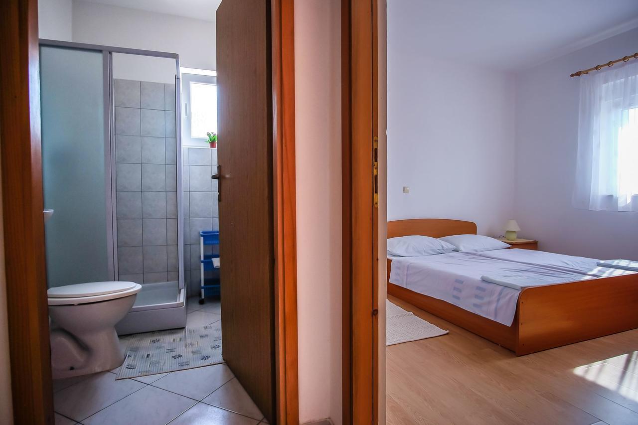Apartments Jasmin Barbat na Rabu Exterior foto